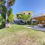 Hostel Ocean House - Next To Ribeira D'ilhas Surf *