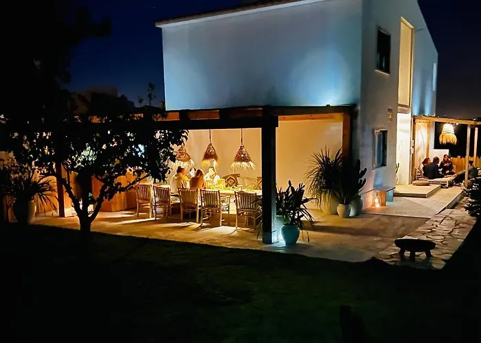 אכסניה Ocean House - Next To Ribeira D'ilhas Surf אריסרייה