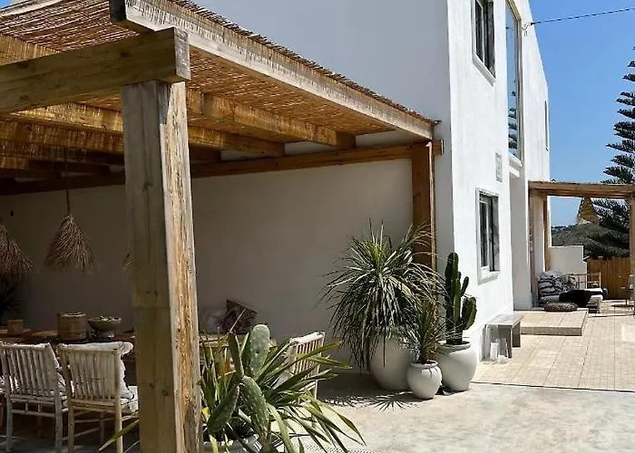 Ocean House - Next To Ribeira D'ilhas Surf