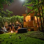 Be My Guest Ericeira Hostel *