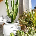 Be My Guest Ericeira Hostel Ericeira