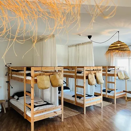 Hostel Ocean House - Ribeira D'ilhas *