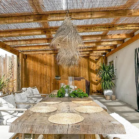 Ocean House - Next To Ribeira D'ilhas Surf Hostel Ericeira