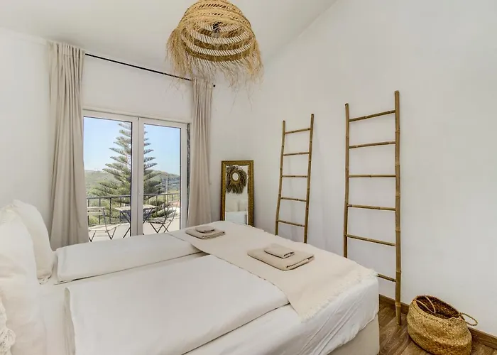 אכסניה Ocean House - Next To Ribeira D'ilhas Surf